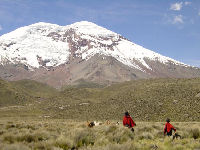 Chimborazo mountain, covered in glaciers (Jarikir / Creative Commons)