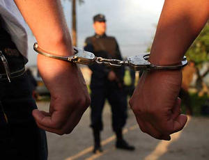 Colombian Narcotraffickers Court U.S. Extradition