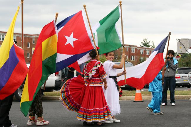 Children's Parade of Latin American Flags (Cliff / Creative Commons)