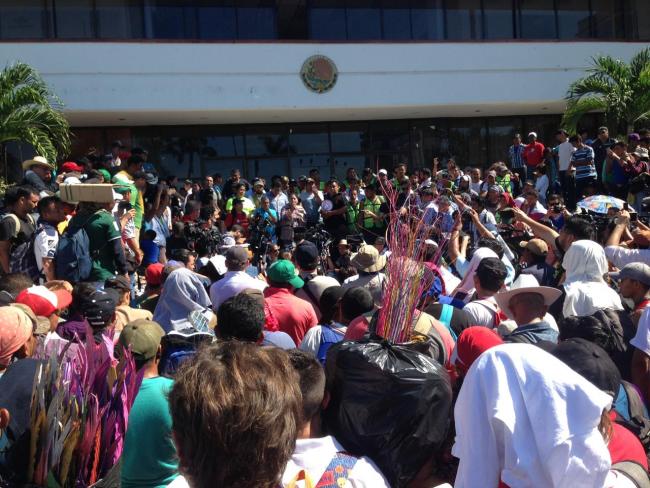 Migrants at a press conference in Tapachula on the morning of Monday October 22 (Photo by Rafael Sanchez Rodríguez)