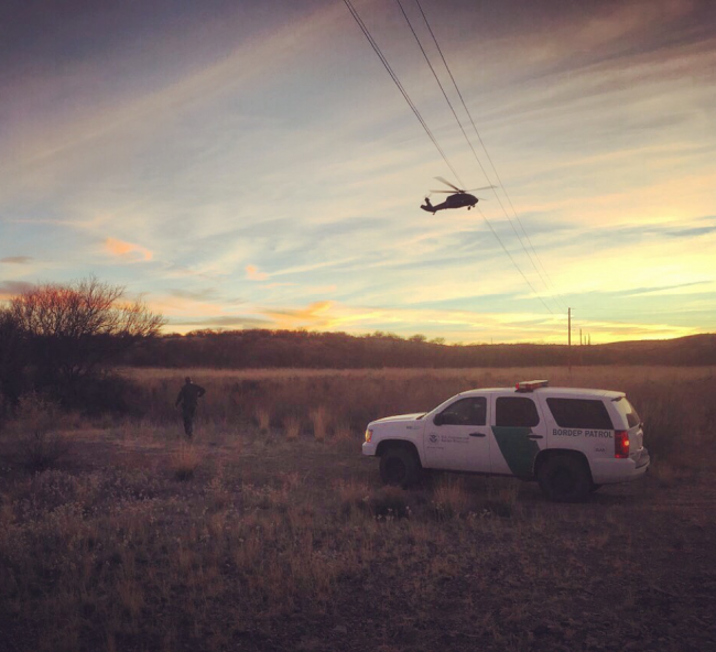 Border Patrol helicopter and ground operations in the Sonoran desert of southern Arizona, outside Arivaca. (Sophie Smith)