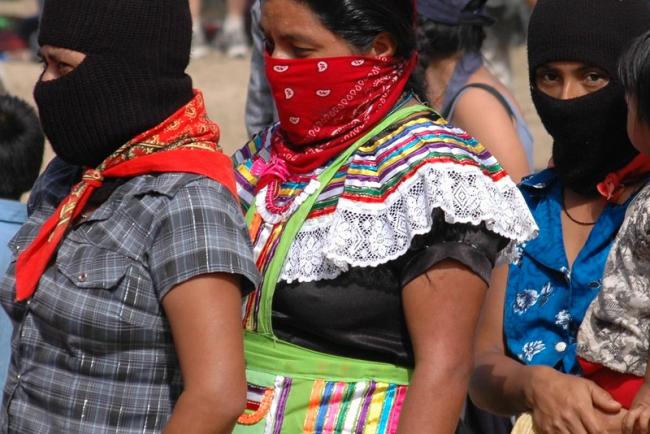 Mujeres zapatistas participan en un encuentro en La Garrucha, en territorio zapatista, en diciembre del 2007. (Shannon / Flickr / CC BY-NC-ND 2.0)