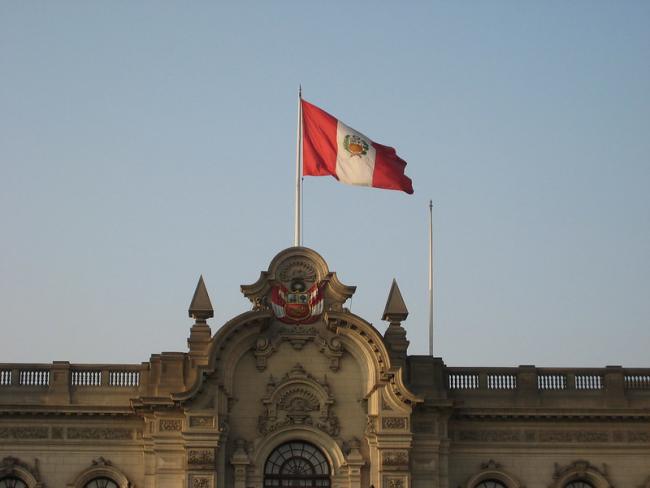 Peruvian flag in Lima (Photo by G M/Flickr)