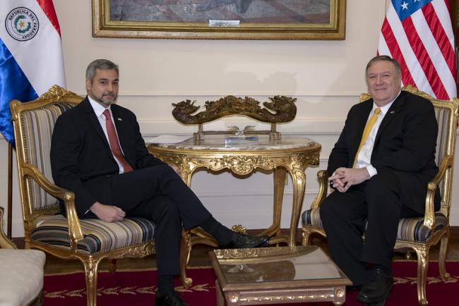 Secretary Pompeo Meets With President Abdo Benítez in Paraguay (Courtesy of U.S. Department of State/Flickr)