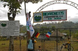 A "Peace Community" Tries Nonviolent Resistance in Colombia