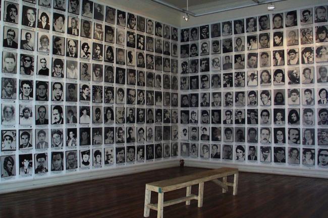 Photos of people who were disappeared in Chile in the wake of September 11, 1973, exhibited by the Fundación Salvador Allende on the 30th anniversary of the coup in 2003. (Marjorie Apel / CC BY-SA 3.0)