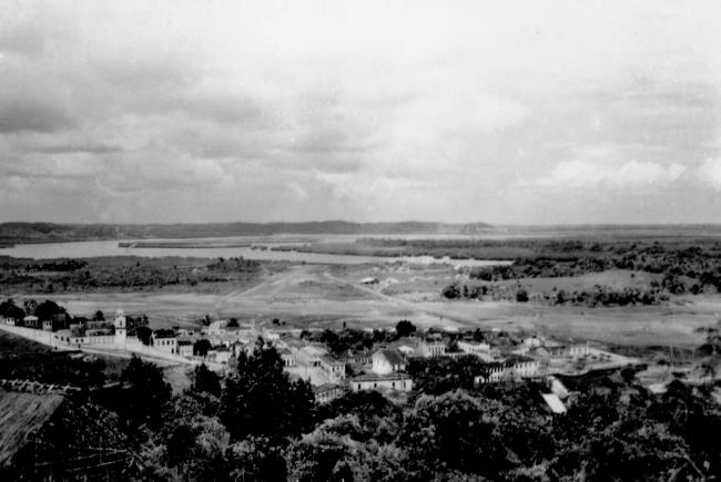 A view of the airstrip that Norberto Odebrecht built during his early days in Ituberá, 1953 (IGBE Brasil)