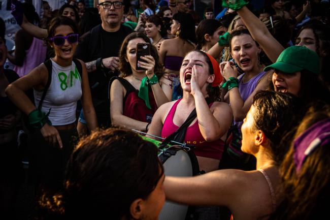 Demonstrators chant slogans during the march (Virginia Tognola)