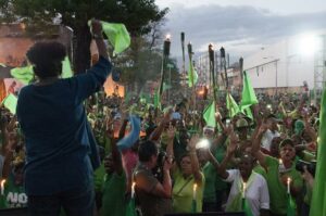 A "Green Tide" Engulfs the D.R.