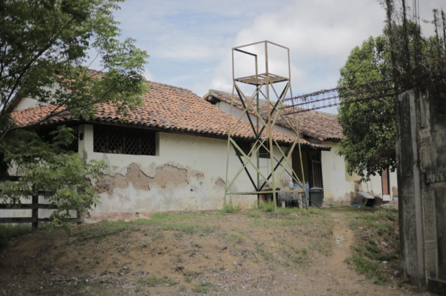 Farmhouse on the Santa Ursula plantation, Rivas, Nicaragua. (Michael Fox)