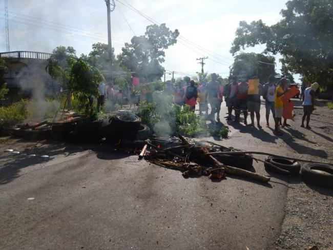 A protest in the community of Sambo Creek on July 21 (Photo: Ofraneh).