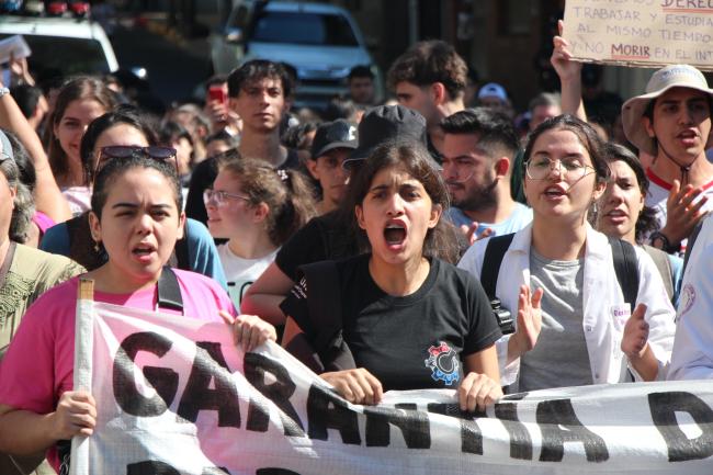 Students marched alongside union workers and social organizations on International Workers' Day on May 1. (William Costa)