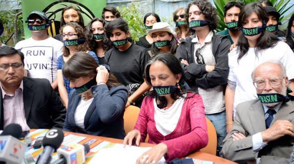 An Acción Ecológica press conference against drilling in the Yasuní region (Asociación Andaluza por la solidariad y la paz)