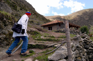 El ascenso y descenso de Barrio Adentro